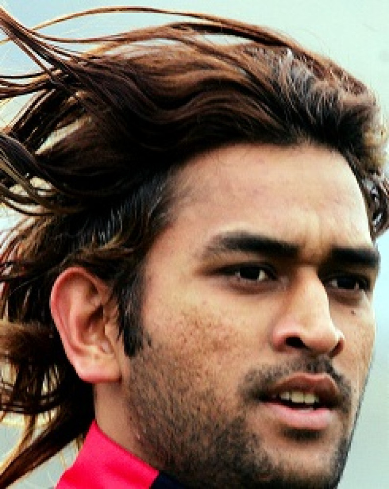 ধোনী কি চান স্বীয় দলে অমরত্ব? ধোনী কি চান স্বীয় দলে অমরত্ব?