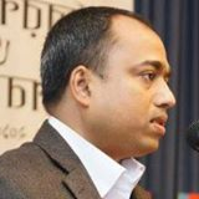 এই পথ যেনো শেষ না হয়.. এই পথ যেনো শেষ না হয়..