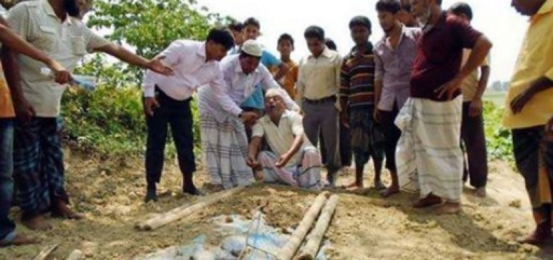 তনু হত্যা: সুষ্ঠু তদন্তে লাশ উত্তোলনের নির্দেশ তনু হত্যা: সুষ্ঠু তদন্তে লাশ উত্তোলনের নির্দেশ