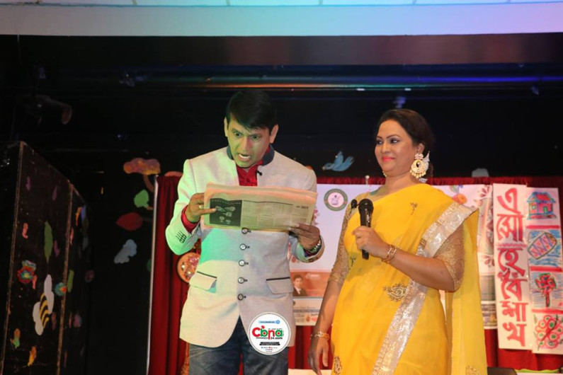 জমজমাট বৈশাখী সন্ধ্যায় মুগ্ধ শ্রোতা দর্শকরা জমজমাট বৈশাখী সন্ধ্যায় মুগ্ধ শ্রোতা দর্শকরা