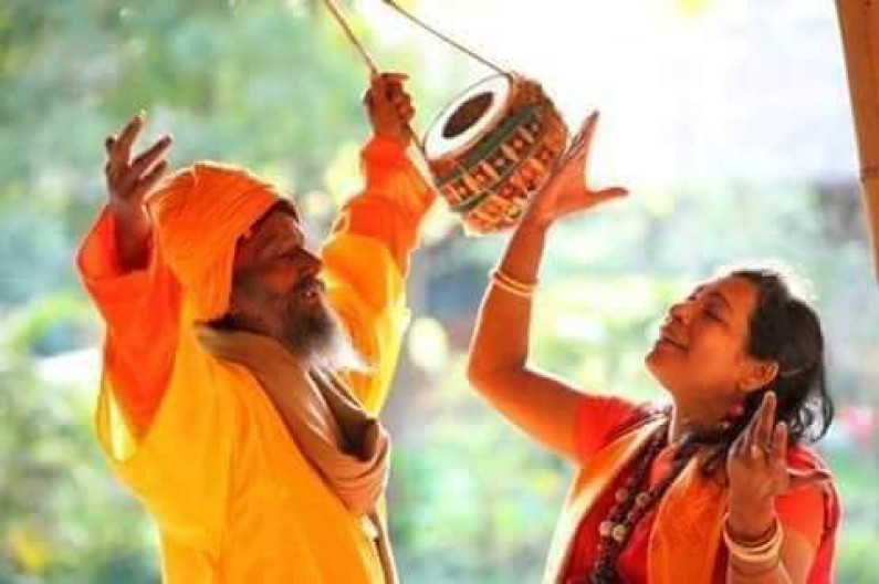 অলিক মহাশক্তির সন্ধানেই বাউলরা প্রেম ও বিশ্বাস নিয়ে মাজার সঙ্গীত গায় অলিক মহাশক্তির সন্ধানেই বাউলরা প্রেম ও বিশ্বাস নিয়ে মাজার সঙ্গীত গায়