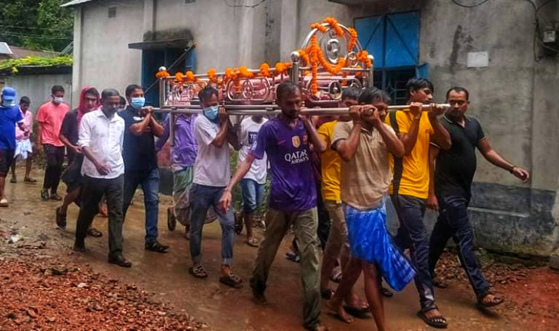 সম্প্রীতিই ধর্মের সৌন্দর্য সম্প্রীতিই ধর্মের সৌন্দর্য